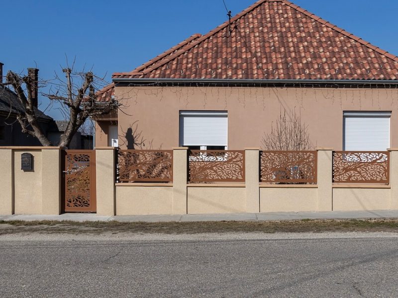 Lézervágott kerítés Győr